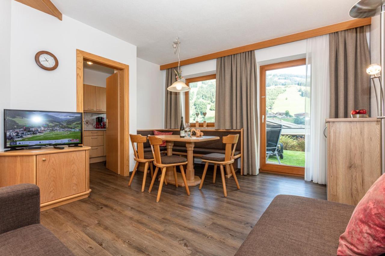 Apartment Hintermaisalm Saalbach-Hinterglemm Exteriör bild